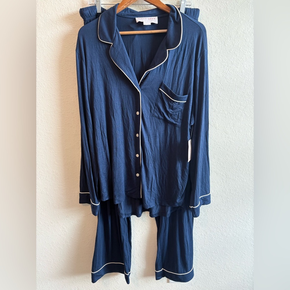 Birdy Grey Navy Blue Jonny Long Sleeve Pajama and Pants Set NWT Size XL